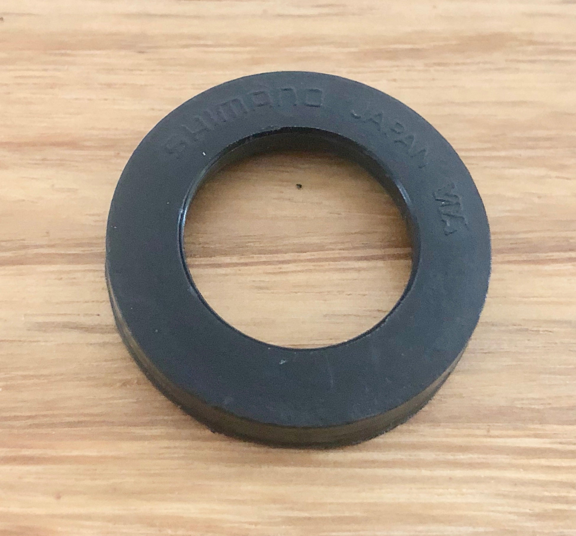 Shimano rear hub store dust cap